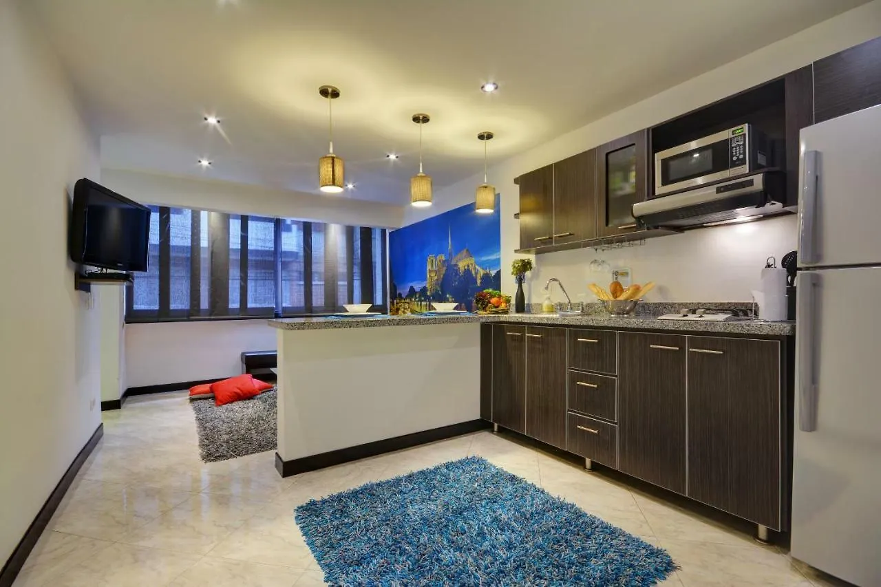 Poblado Suites By Lifeafar Medellín Apartman