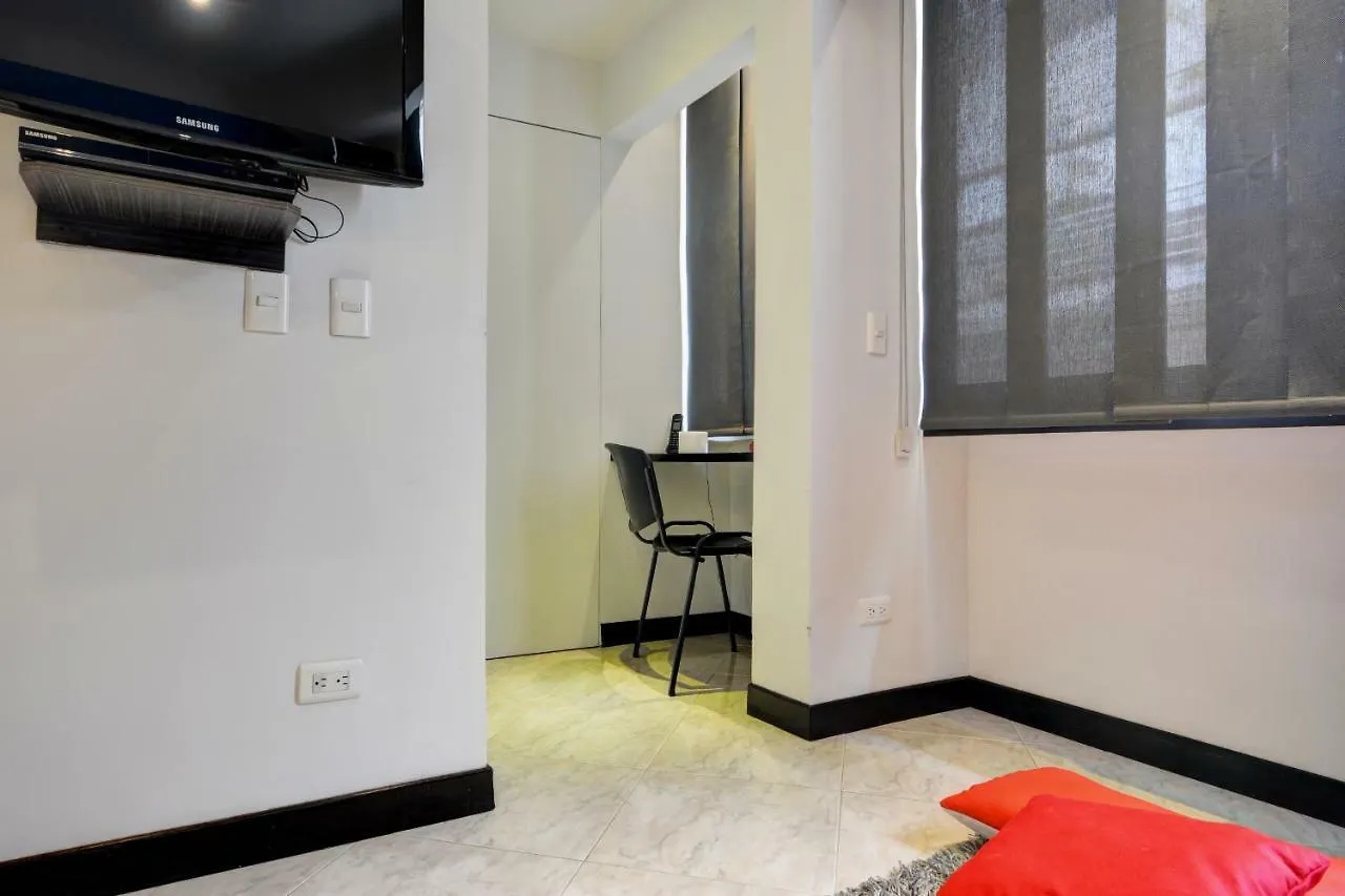 Poblado Suites By Lifeafar Medellín Apartman