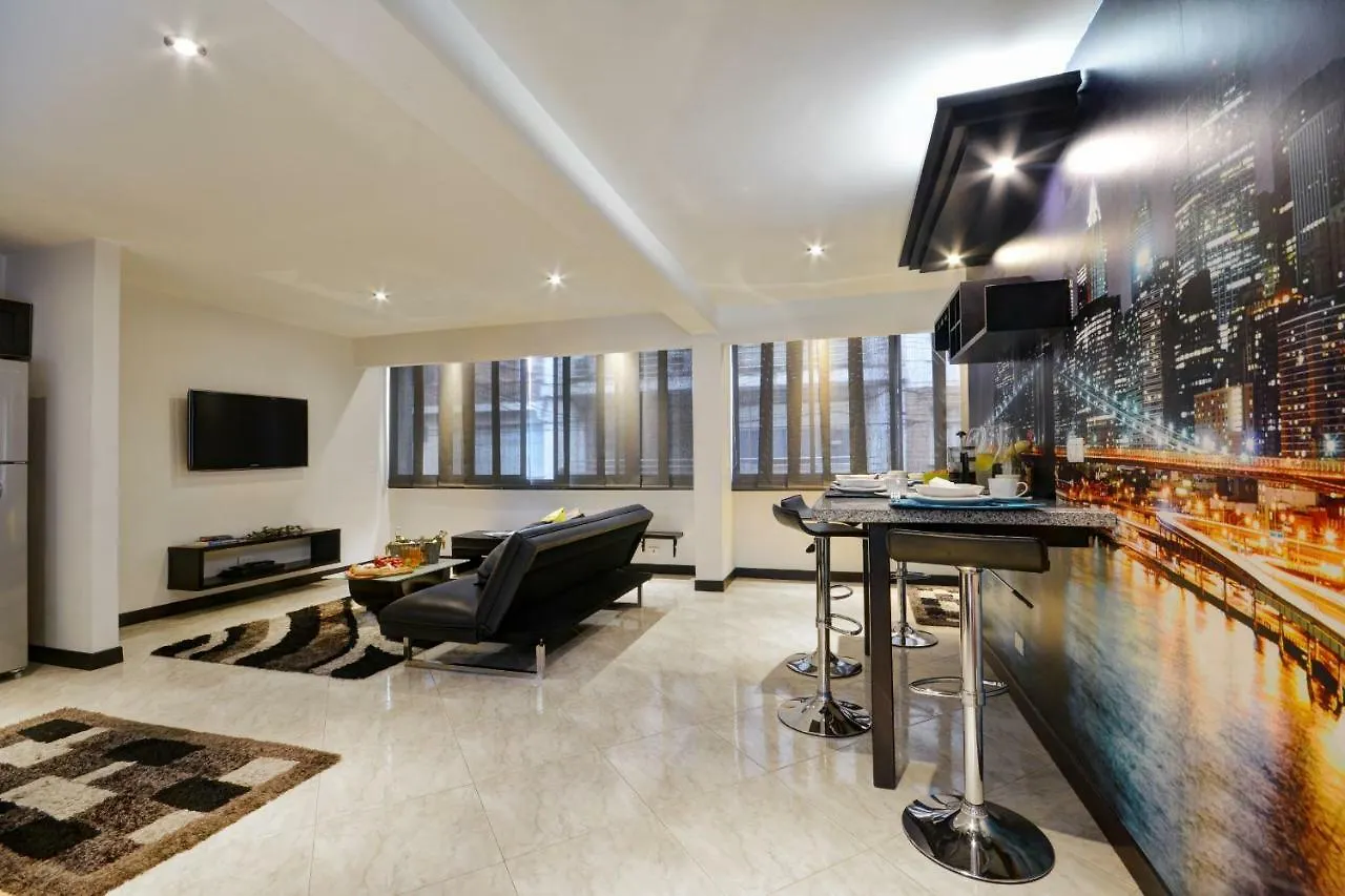 Poblado Suites By Lifeafar Medellín Apartman