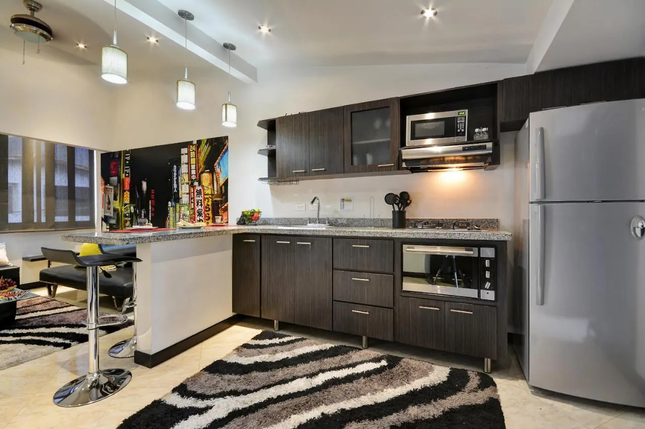 Apartman Poblado Suites By Lifeafar Medellín